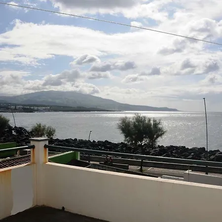 Semesterbostad Sao Roque Surf House Ponta Delgada